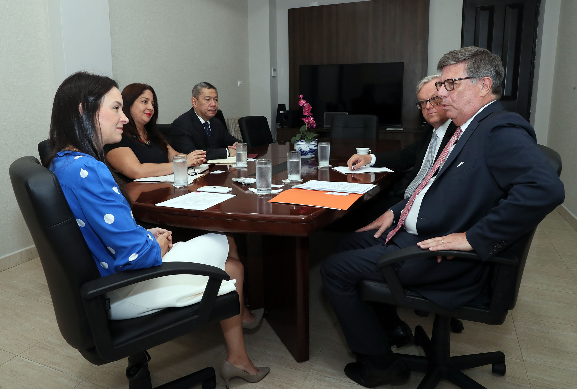 Panamá reitera a Bélgica compromiso con el desarrollo