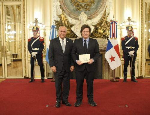 Embajador de Panamá en Argentina presentó Cartas Credenciales