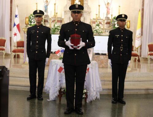 HONORES PARA ALCIBIADES PICOTA CARRILLO, HÉROE DEL 9 DE ENERO DE 1964