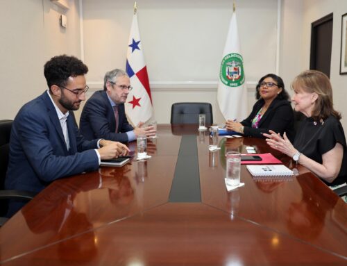 Visitan Cancilleria representantes del Instituto Europeo para la Paz