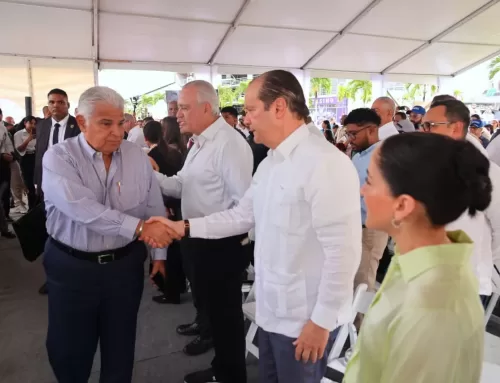 Panamá quiere que “exista democracia en Venezuela”, afirma canciller Martínez-Acha Vásquez