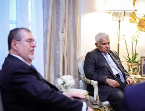 Mandatarios Mulino y Arévalo sostienen reunión bilateral