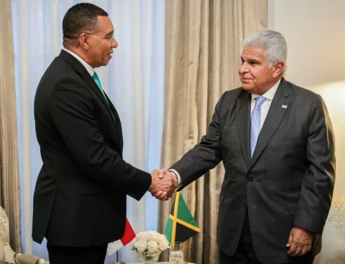 Panamá y Jamaica reforzarán cooperación en materia de construcción y comercio