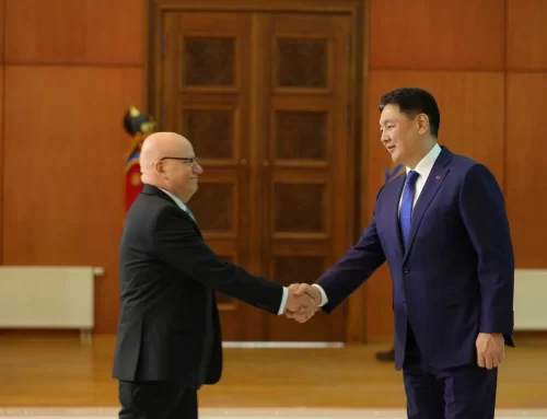 Panamá fortalece lazos diplomáticos con Mongolia