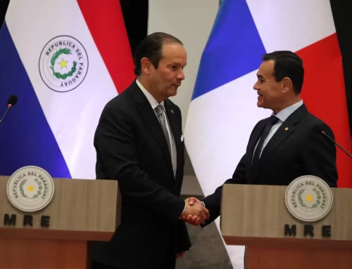 Panamá impulsa su integración al Mercosur y destaca rol logístico global en su visita a Paraguay